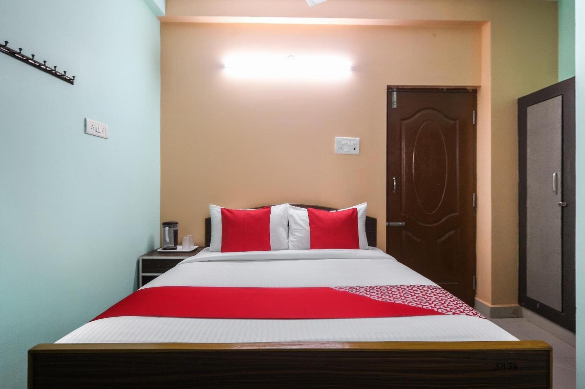 Oyo Modern Guest House Csennai Kültér fotó