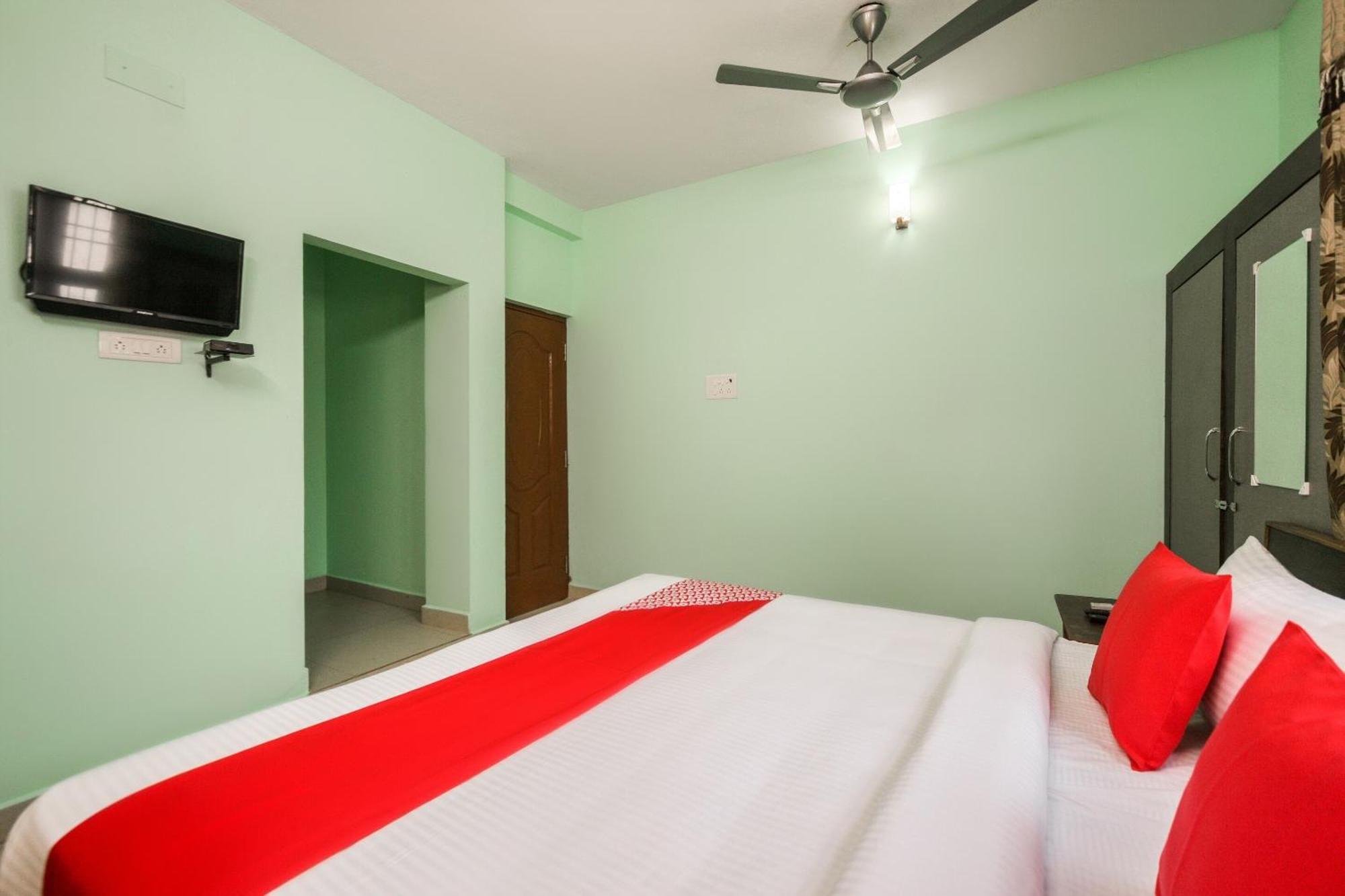 Oyo Modern Guest House Csennai Kültér fotó