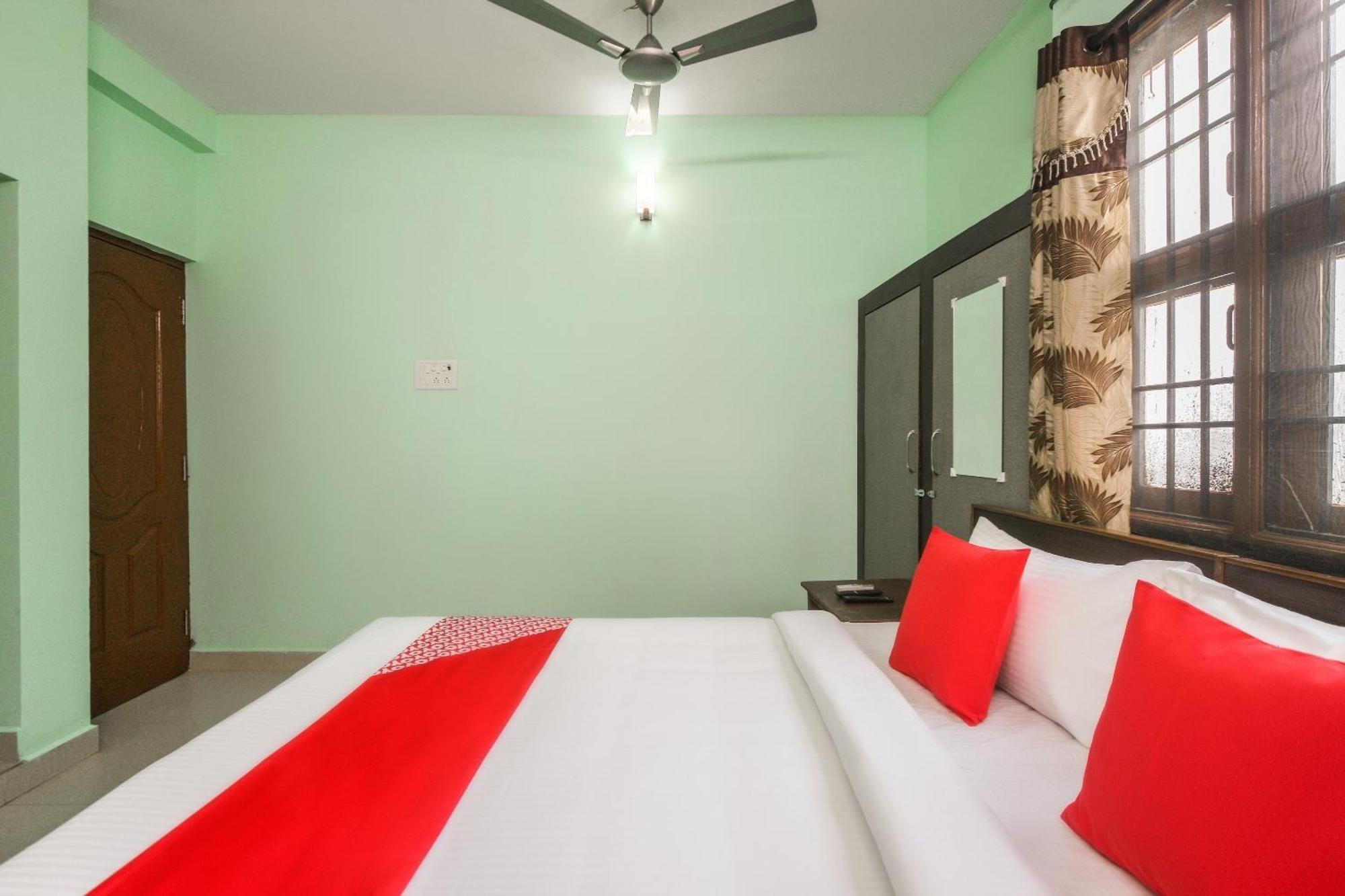 Oyo Modern Guest House Csennai Kültér fotó