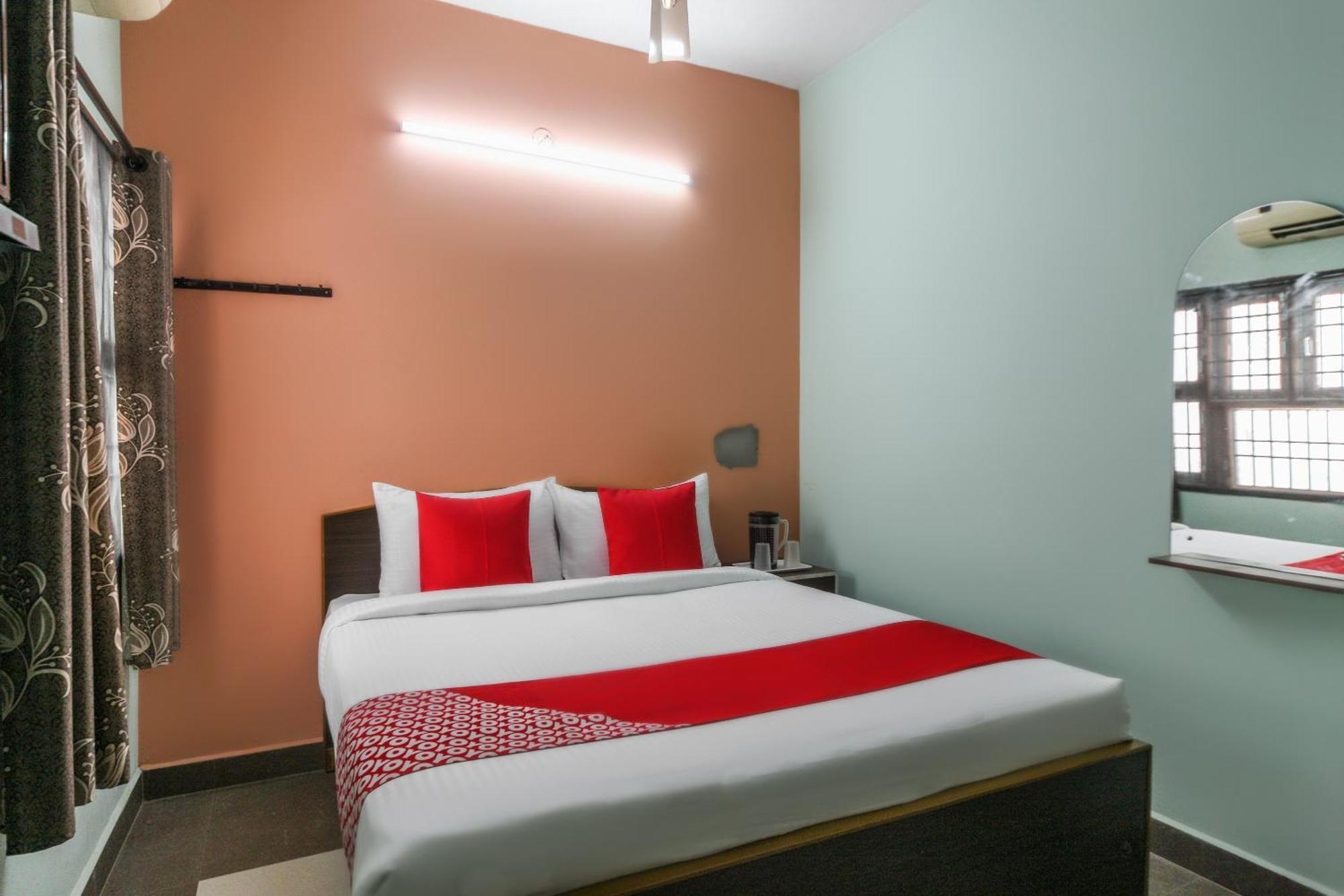 Oyo Modern Guest House Csennai Kültér fotó
