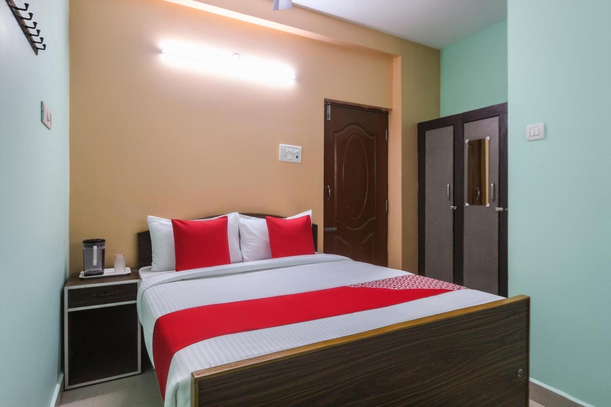 Oyo Modern Guest House Csennai Kültér fotó