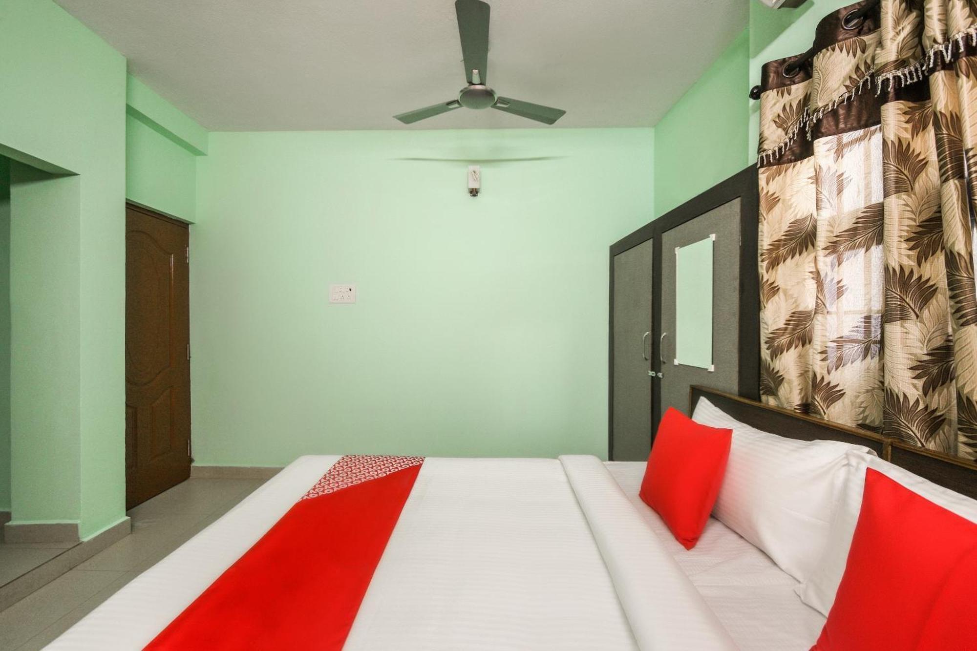 Oyo Modern Guest House Csennai Kültér fotó