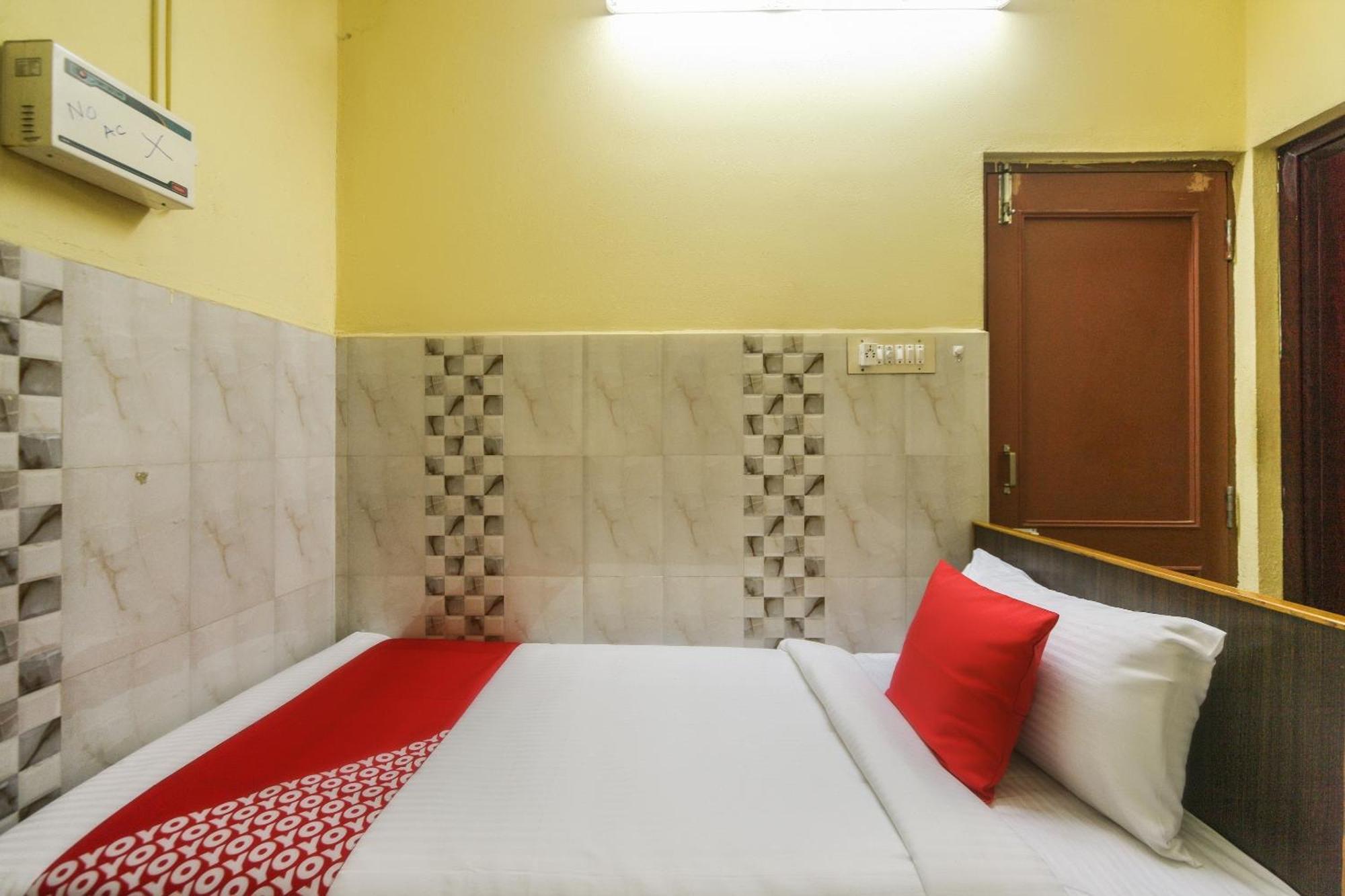 Oyo Modern Guest House Csennai Kültér fotó